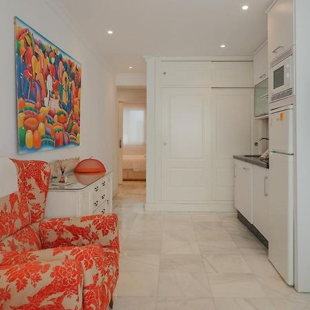 C1 - Seaside Malagueta Central Apartment Малага Екстер'єр фото