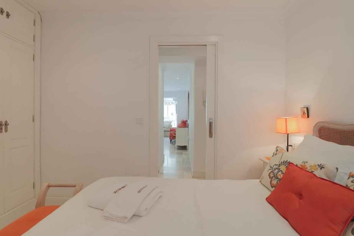 C1 - Seaside Malagueta Central Apartment Малага Екстер'єр фото